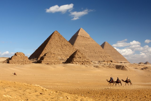 pyramids-egypt